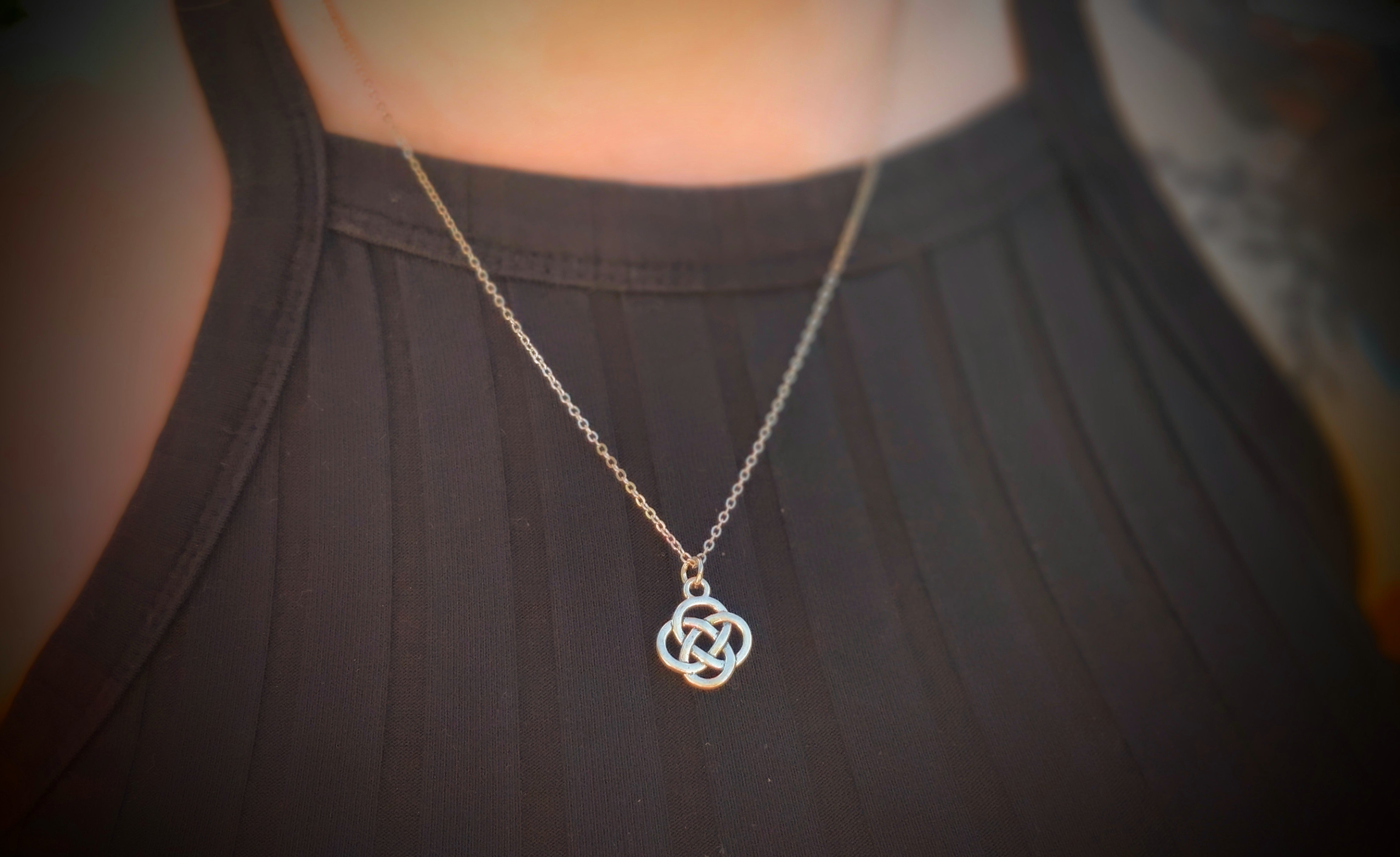 Circular Diamond Celtic Knot Pendant » JewelryThis - Custom Jewelry