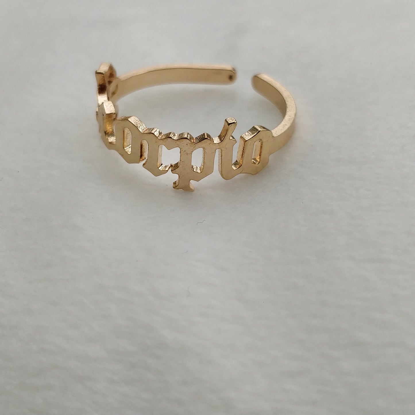 Zodiac Sign Ring in Gold or Silver Queen of Diamonds