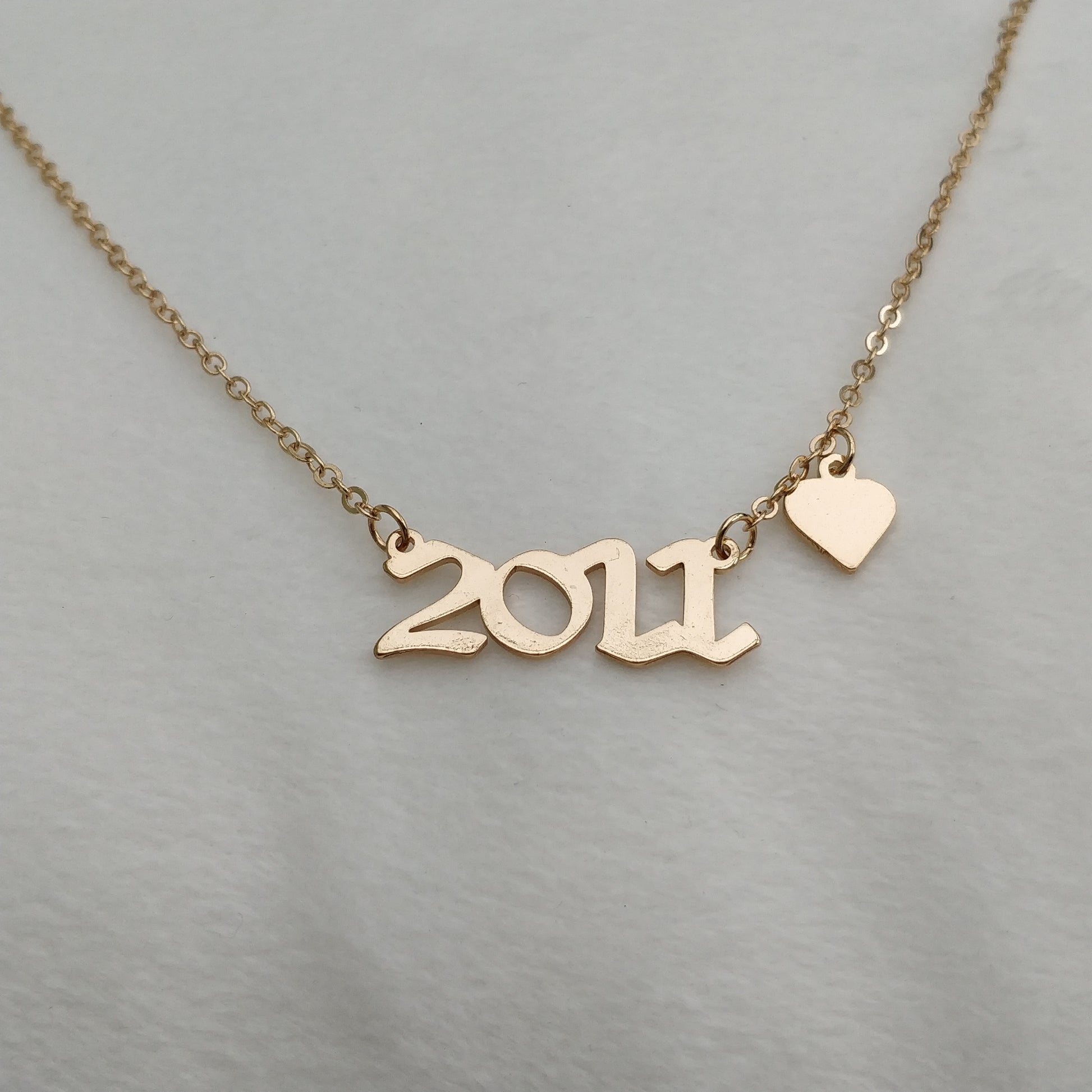 Gold Date Necklace with Heart Queen of Diamonds