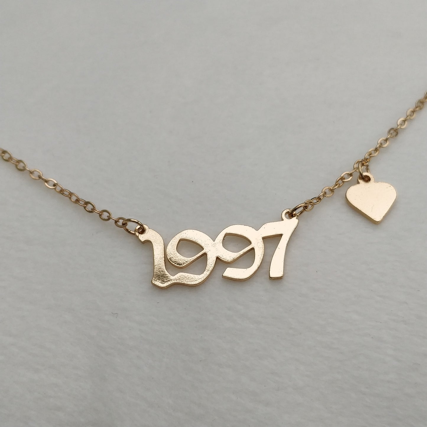 Gold Date Necklace with Heart Queen of Diamonds