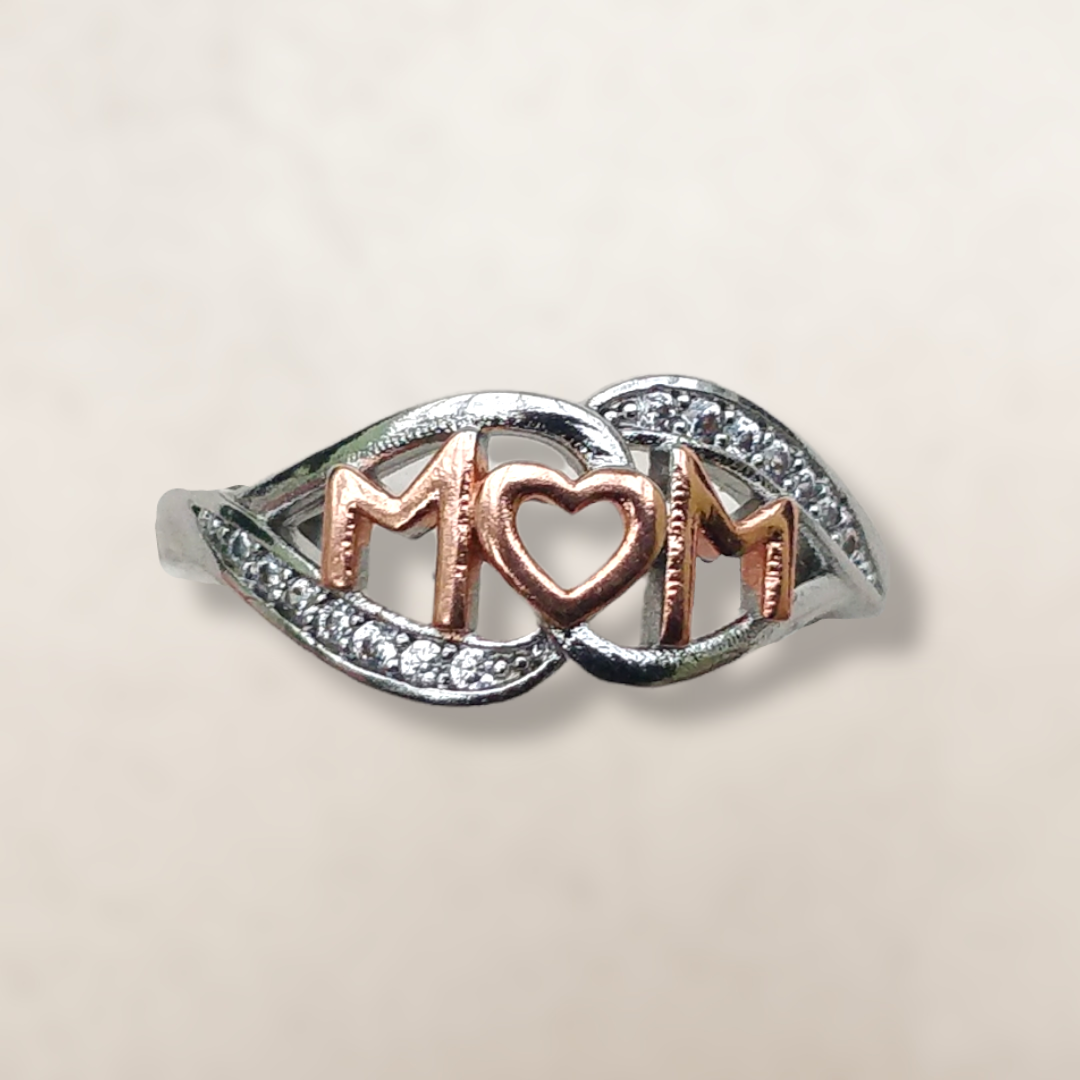 Sterling Silver Ring "Mom" Queen of Diamonds