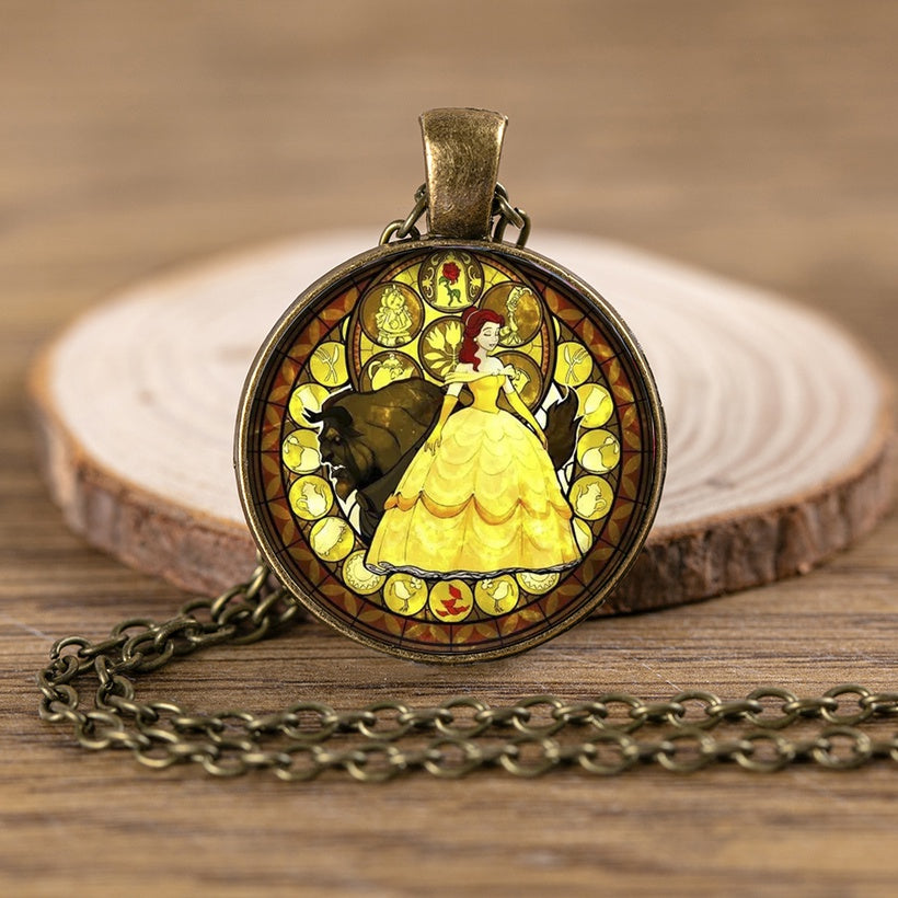 Unique Animation Pendants Queen of Diamonds