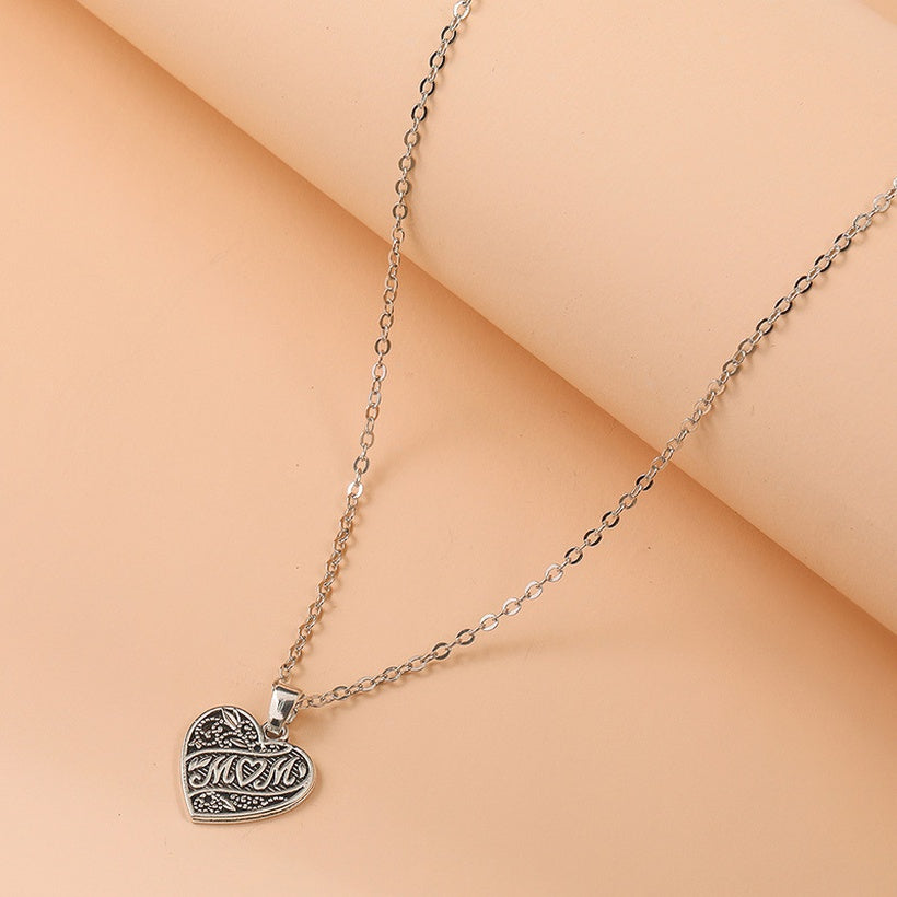 Silver Mom Heart Necklace Queen of Diamonds